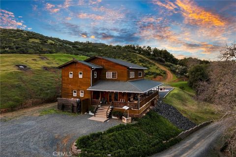 5963 Eickhoff Road Lakeport CA 95453