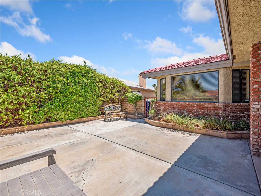 14349 Hurricane Lane