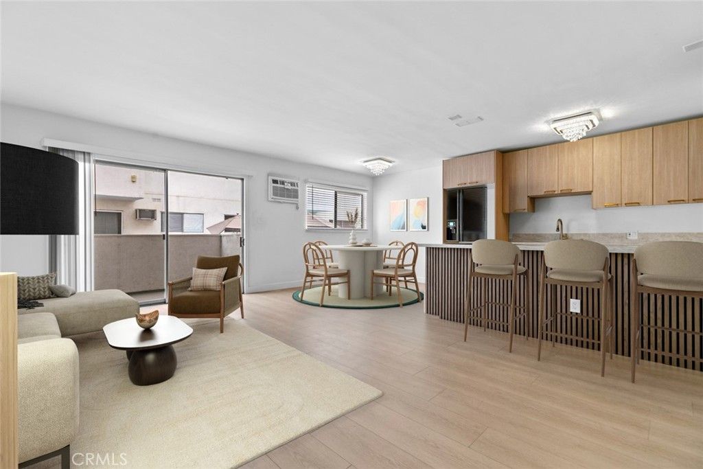 Photo of 960 Larrabee Street #120, West Hollywood, CA 90069 (MLS # SR25088355)