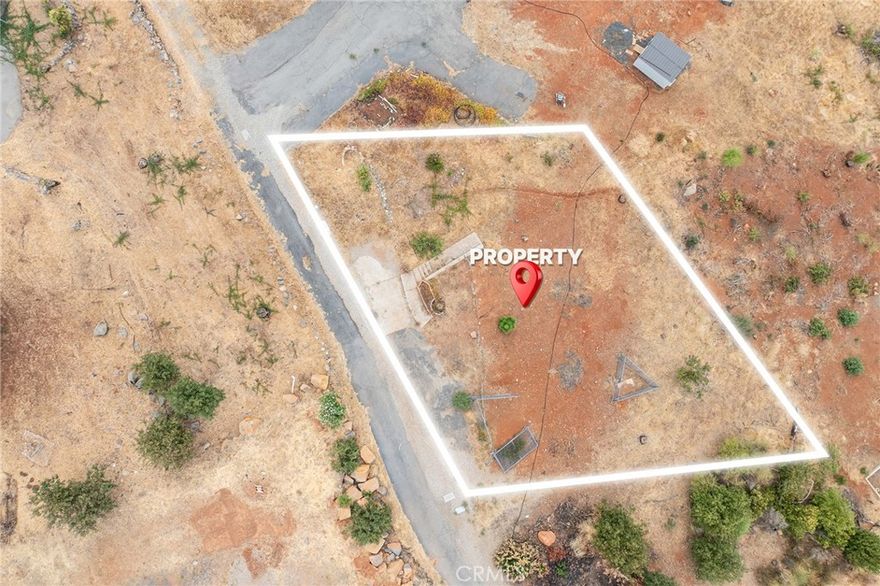 In the heart of the wonderful growing community of Paradise you will find this beautiful parcel offering the most PERFECT location for your future home! Located minutes from public services and schools; plus the Memorial Walking Trail, Aquatic Park and the Community Park/ Railroad Museum, hiking, lake adventures, medical services, beautiful parks, retail stores, gas stations and grocery stores... this IDEAL location also keeps you within walking distance to the popular Party in the Park events AND SO MUCH MORE! There are full underground utilities already installed and ready to go, as well as access to PID water. The previous home was 1,700 sqft with 3 beds, 3 baths, and two septic tanks. (condition of the tanks have not been evaluated). There's plenty of land for sale, but very few that will give you the lifestyle of easy living among the trees in a sensational location like this one! Don't miss the opportunity to build your dream home in this A+ spot!