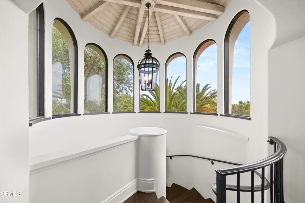 Montecito, California 93108, United States, 4 Bedrooms Bedrooms, ,4 BathroomsBathrooms,Residential,Active,247479