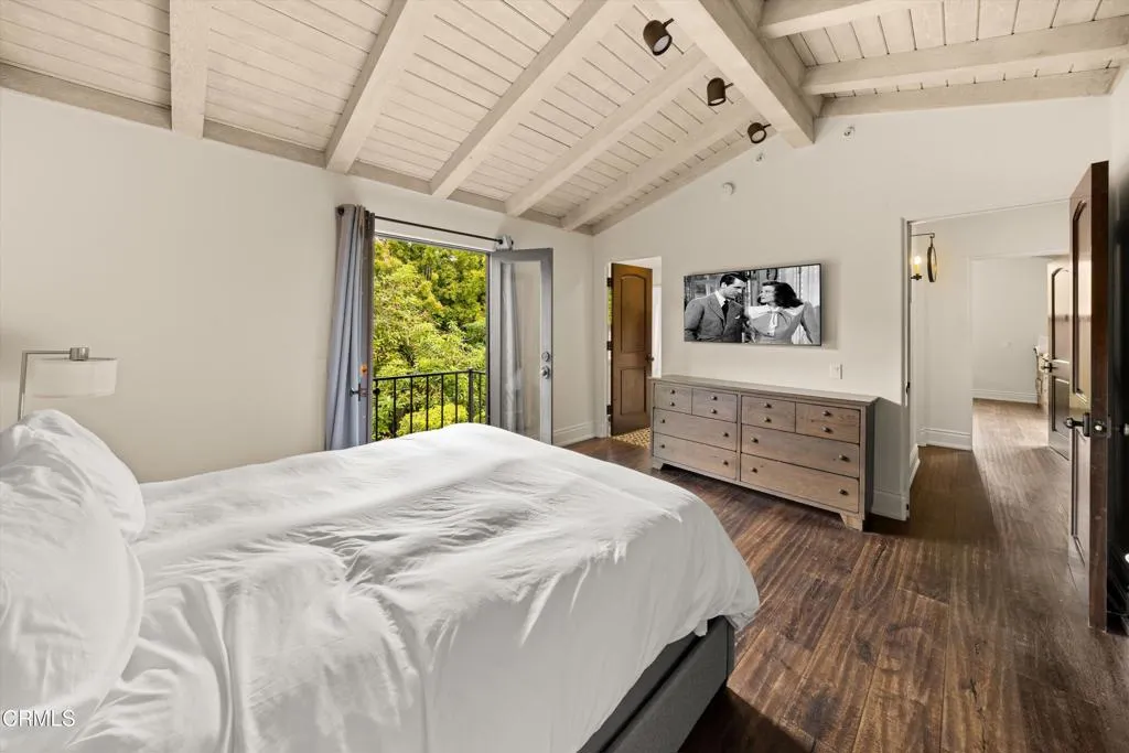 Montecito, California 93108, United States, 4 Bedrooms Bedrooms, ,4 BathroomsBathrooms,Residential,Active,247479