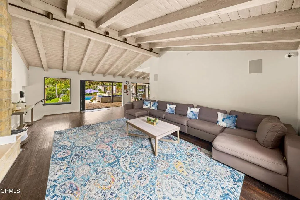 Montecito, California 93108, United States, 4 Bedrooms Bedrooms, ,4 BathroomsBathrooms,Residential,Active,247479