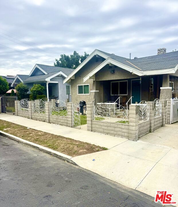 6157 Mesa Avenue