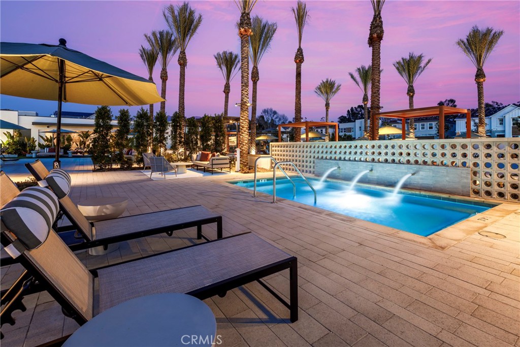 The Sequoias at the Meadows - Residential