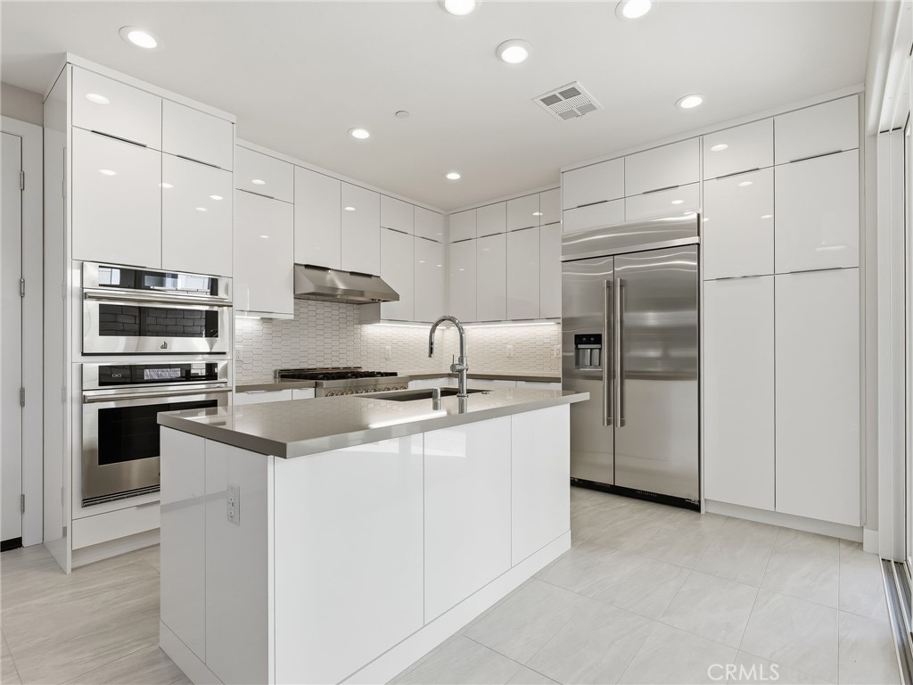 The Sequoias at the Meadows - Residential