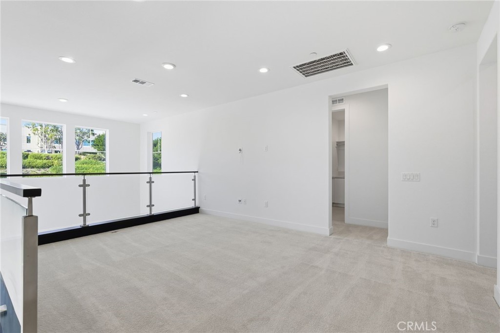 The Sequoias at the Meadows - Residential