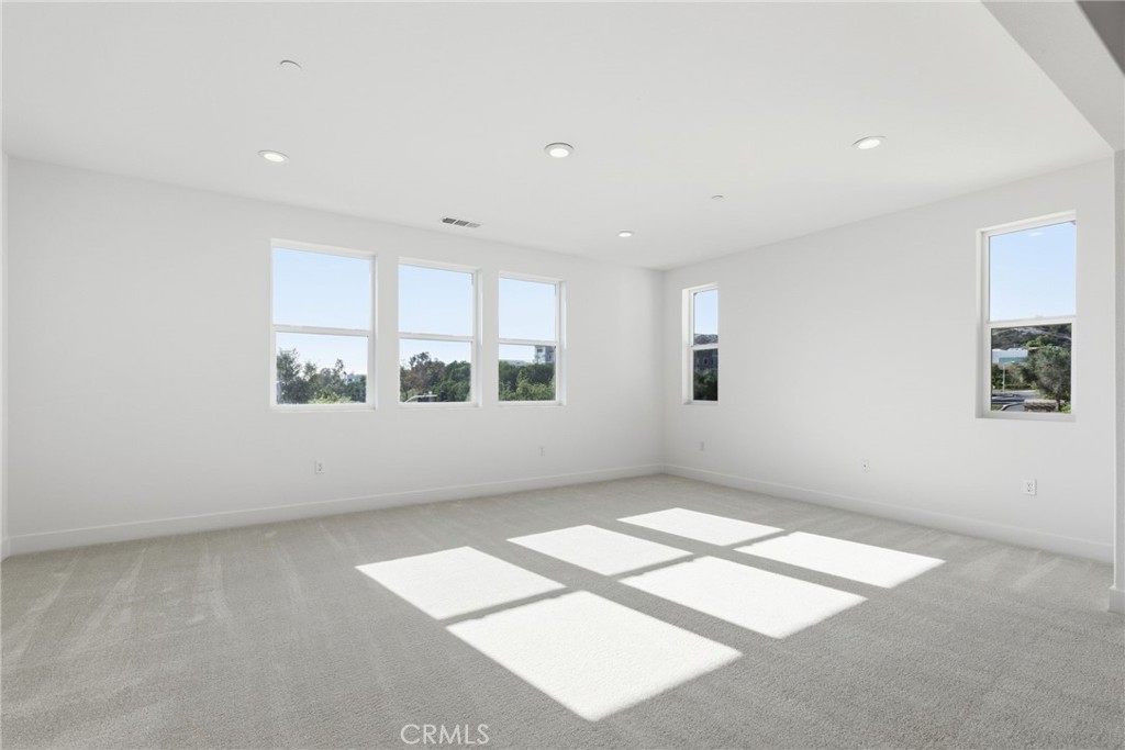 The Sequoias at the Meadows - Residential