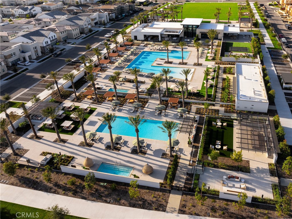 The Sequoias at the Meadows - Residential