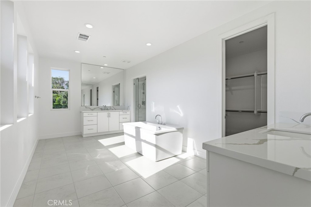 The Sequoias at the Meadows - Residential