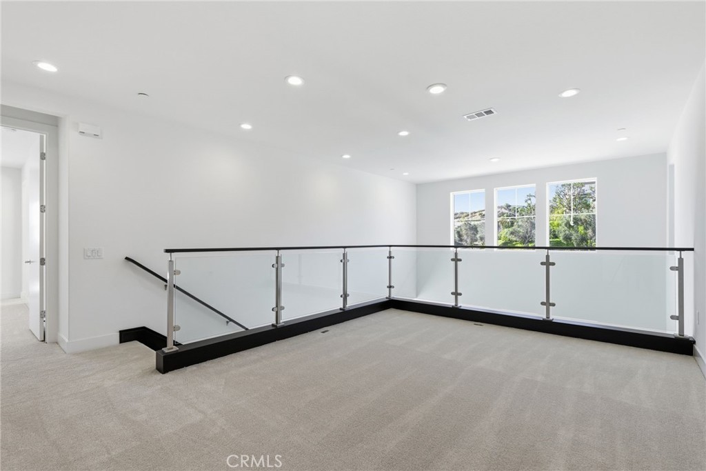 The Sequoias at the Meadows - Residential