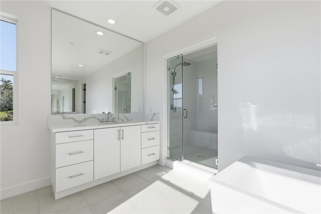 The Sequoias at the Meadows - Residential