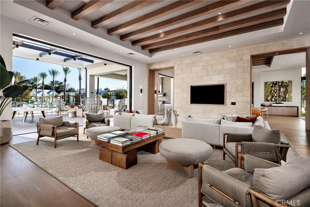 The Sequoias at the Meadows - Residential