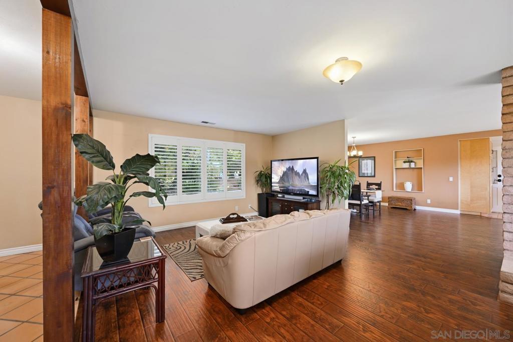 2826 Calle De Malibu