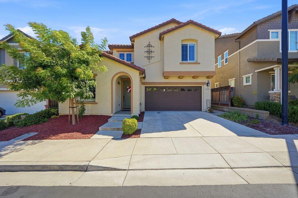 1202 Sagardia Way