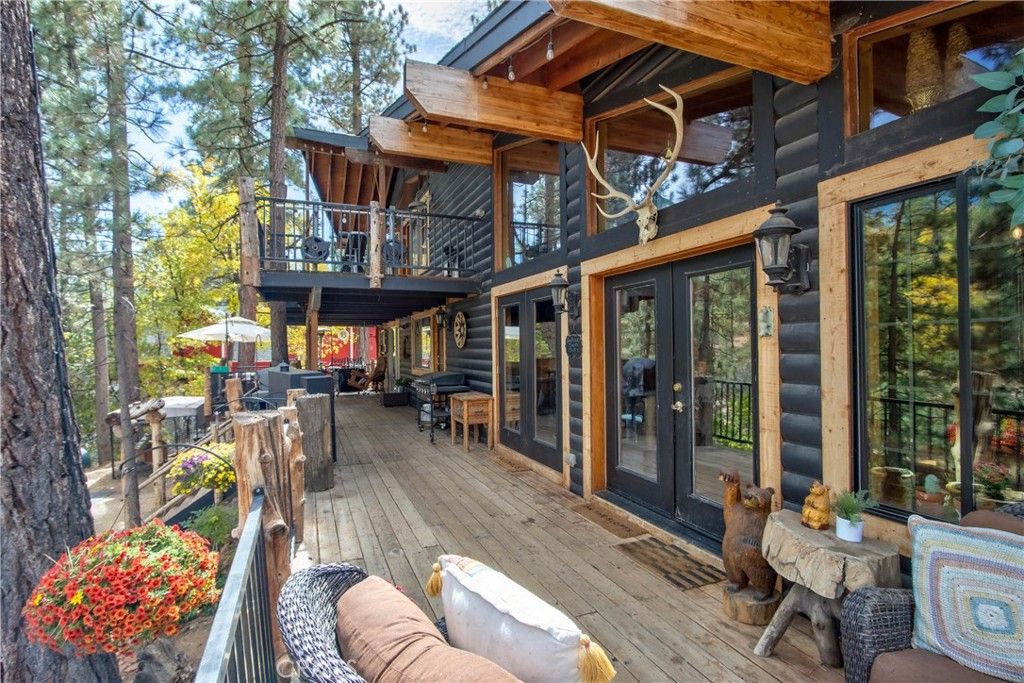 Photo of 440 Saw Mill, Sugarloaf, CA 92314 (MLS # SW25243529)