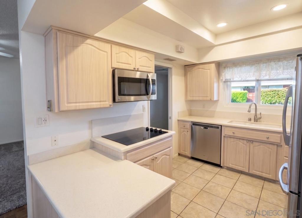 3685 N Vista Campana 70