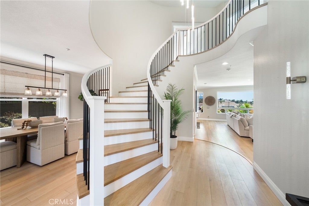 2536 Calle Jade