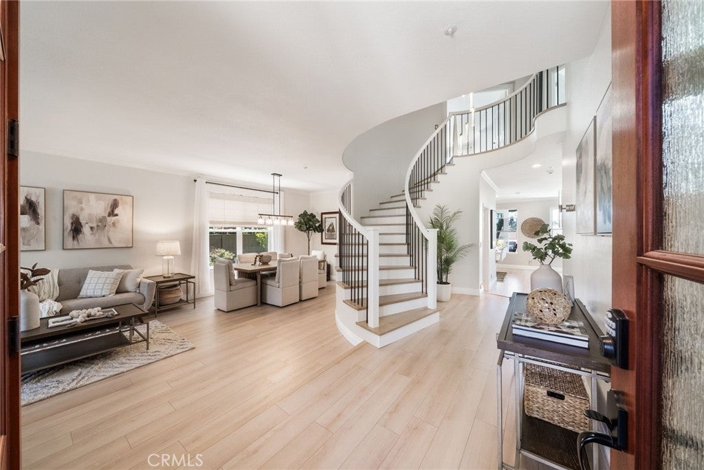 2536 Calle Jade