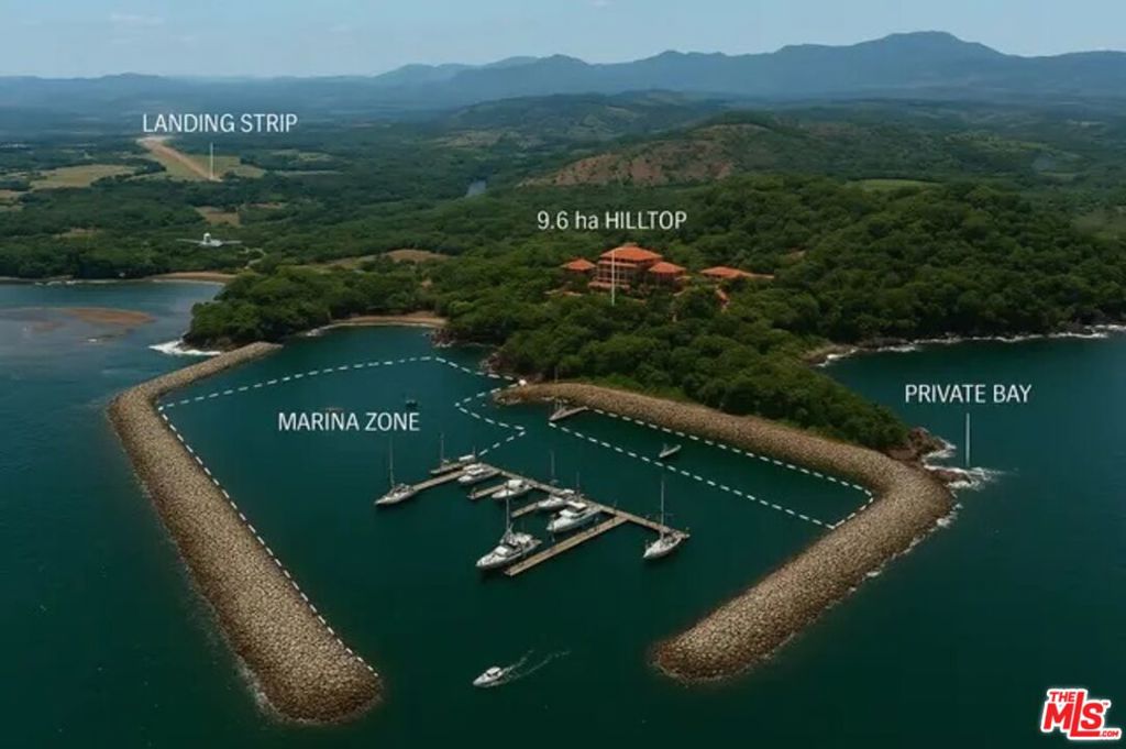 1 The Isla Panama