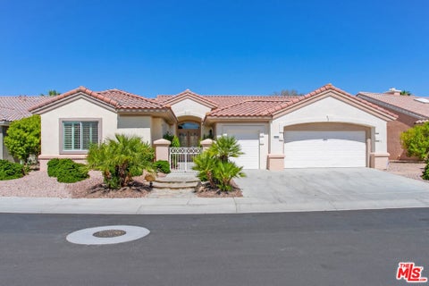 Photo of 39314 Blossom Circle, Palm Desert, CA 92211 (MLS # 26836233)