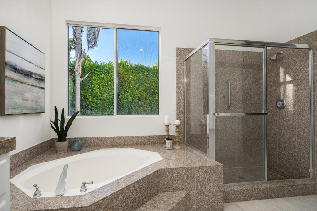 Indian Wells C.C. - Residential