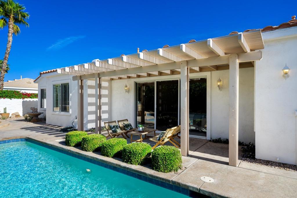 Indian Wells C.C. - Residential