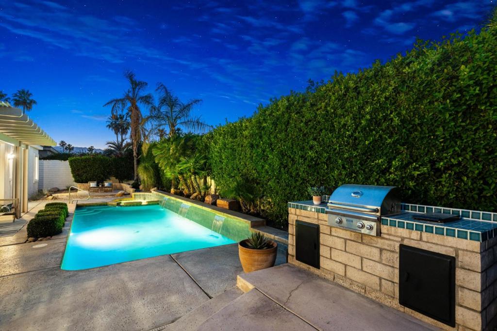 Indian Wells C.C. - Residential