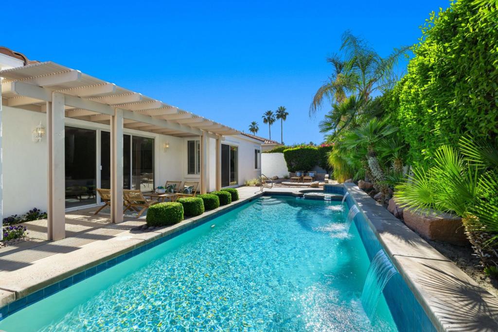 Indian Wells C.C. - Residential
