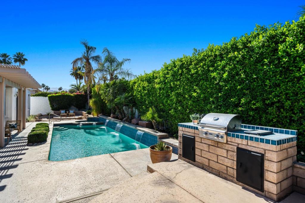 Indian Wells C.C. - Residential