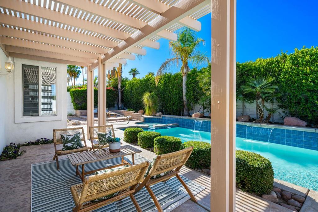 Indian Wells C.C. - Residential