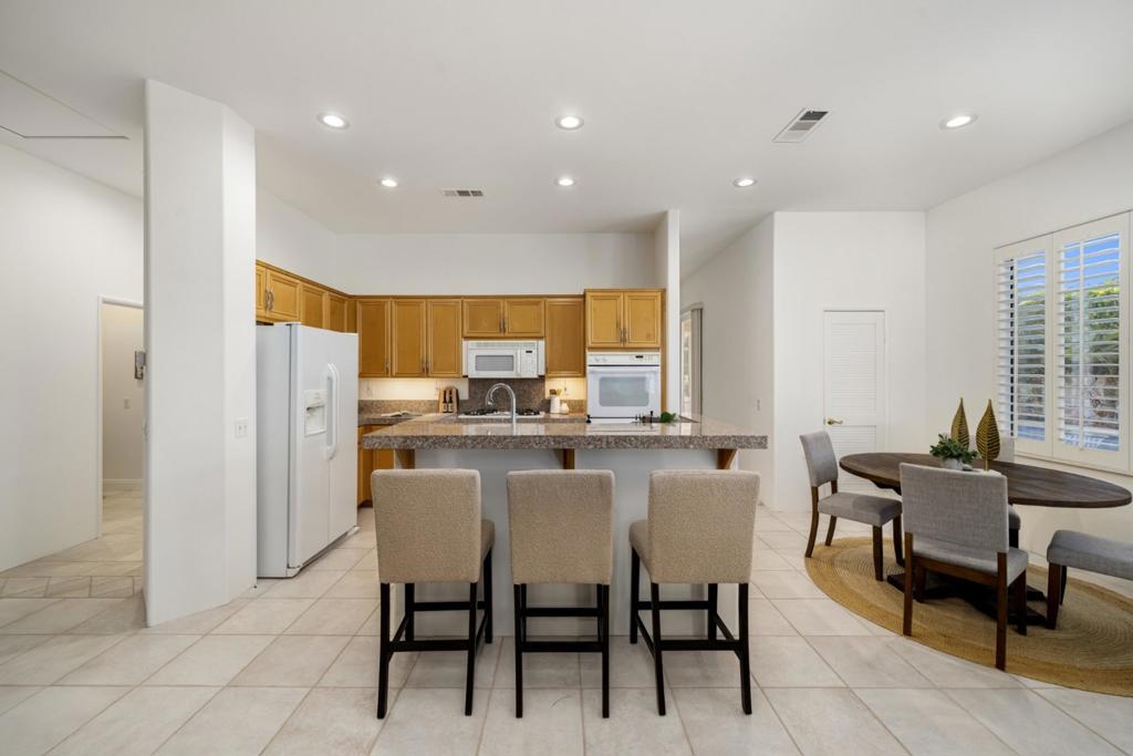 Indian Wells C.C. - Residential