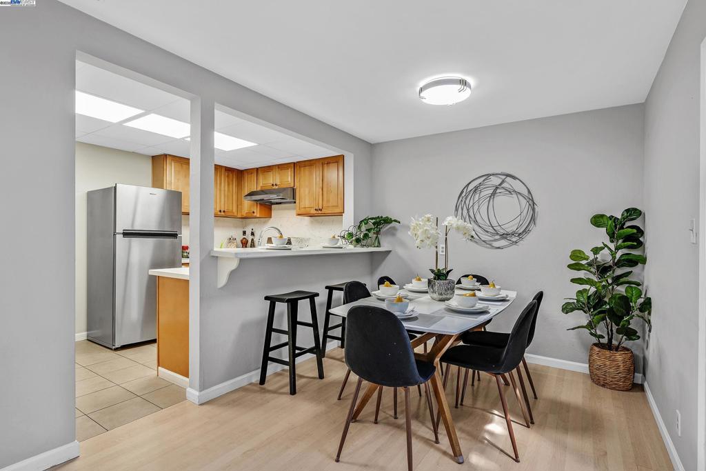 WASHINGTON MANOR - Residential