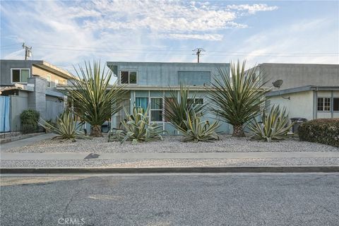 Photo of 2112 W 157th St, Gardena, CA 90249 (MLS # SB26019562)