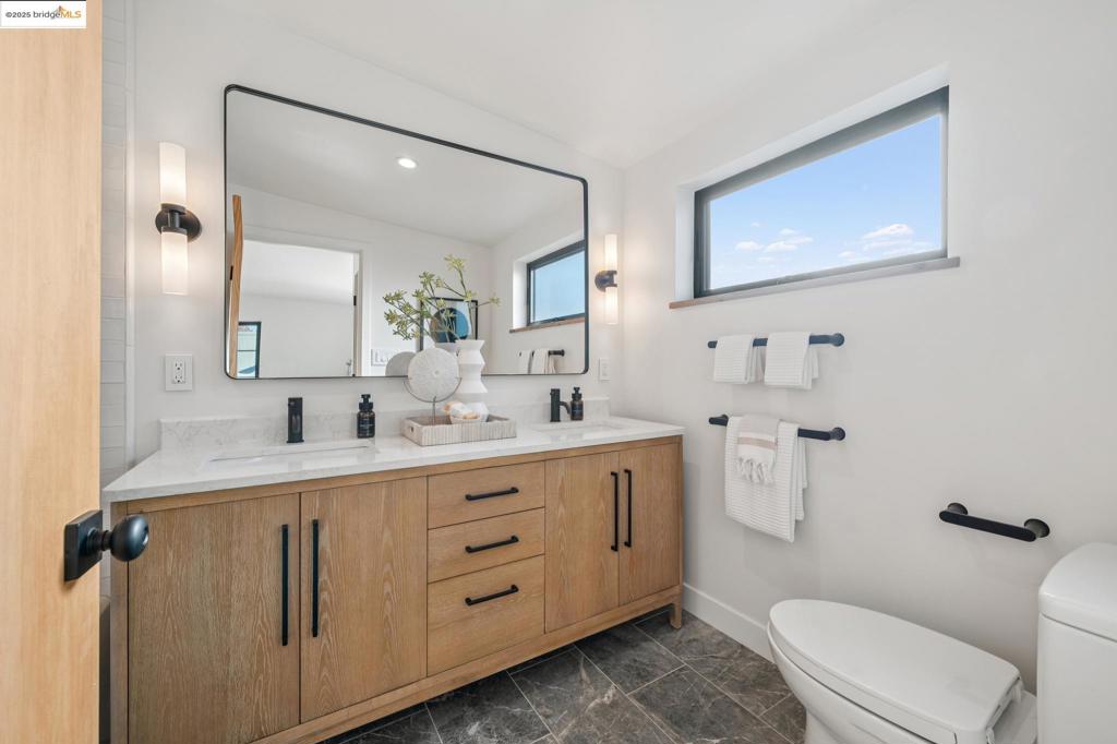 CENTRAL BERKELEY - Residential