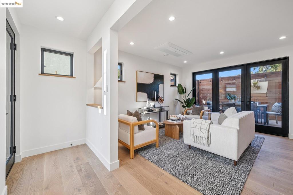 CENTRAL BERKELEY - Residential