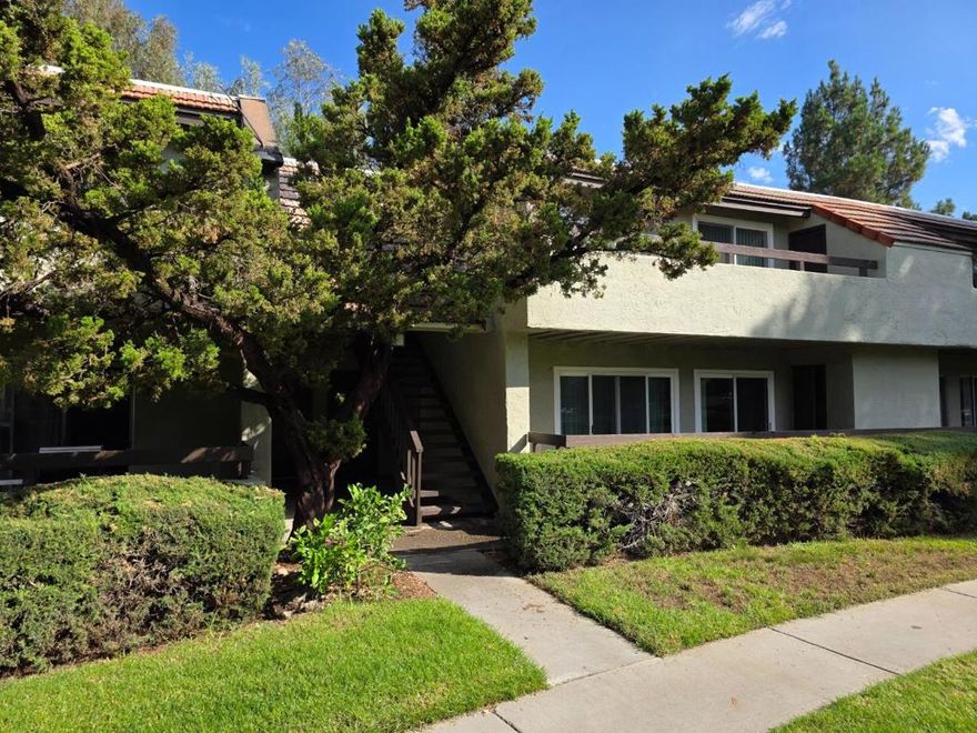 Welcome to 309 Tradewinds Drive, Unit 3  a beautifully updated 1-bedroom, 1-bath home offering 722 sq. ft. of comfortable living in the heart of Silicon Valley. This spacious unit features laminate flooring throughout, fresh paint, central air conditioning and heating, and an abundance of natural sunlight. The open layout showcases a modern kitchen with stainless steel appliances, laminate countertops, and a walk-in closet with plenty of shelving for extra storage. Enjoy your extended private patio, perfect for relaxing outdoors. The Tradewinds community is surrounded by lush, serene landscaping and offers resort-style amenities including an indoor swimming pool, outdoor tennis courts, gym, and multiple laundry facilitiesplus this unit is conveniently located right across from the fitness center. For commuters and professionals, the location is unbeatable: just one mile from the Blossom Hill VTA station, two miles from Santa Teresa Hospital, and within two miles of Westfield Oakridge Mall. With shopping, dining, and entertainment within walking distance and easy access to all major highways, this home truly combines comfort, convenience, and lifestyle in one perfect package.