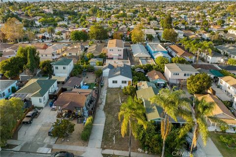 925 E 65th Street Inglewood CA 90302