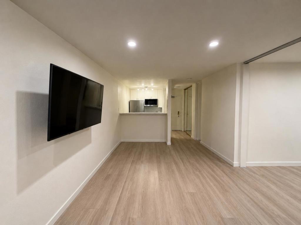 5122 Shelter Creek Lane