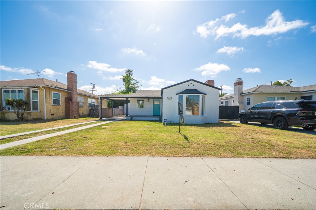 805 S Poinsettia Avenue