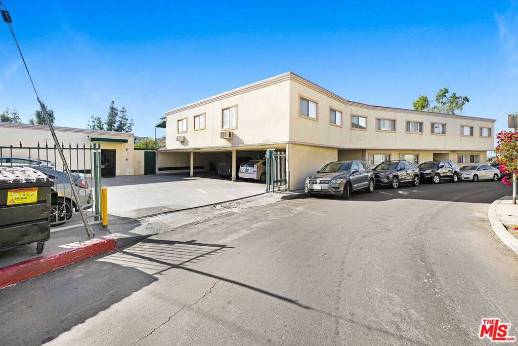 11975 Laurelwood Drive