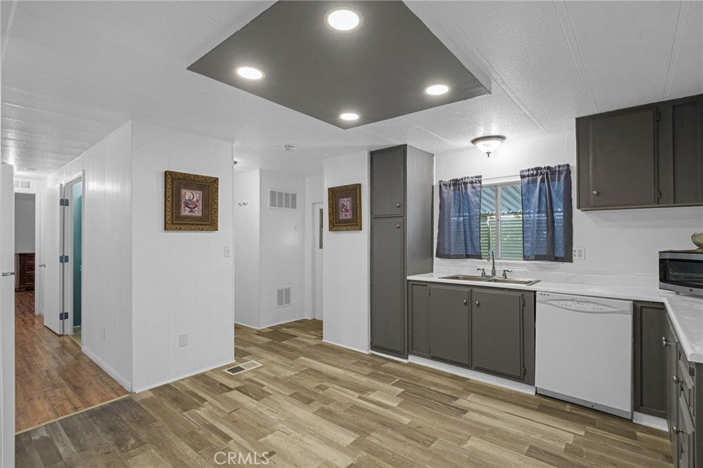 12582 2nd Street 56