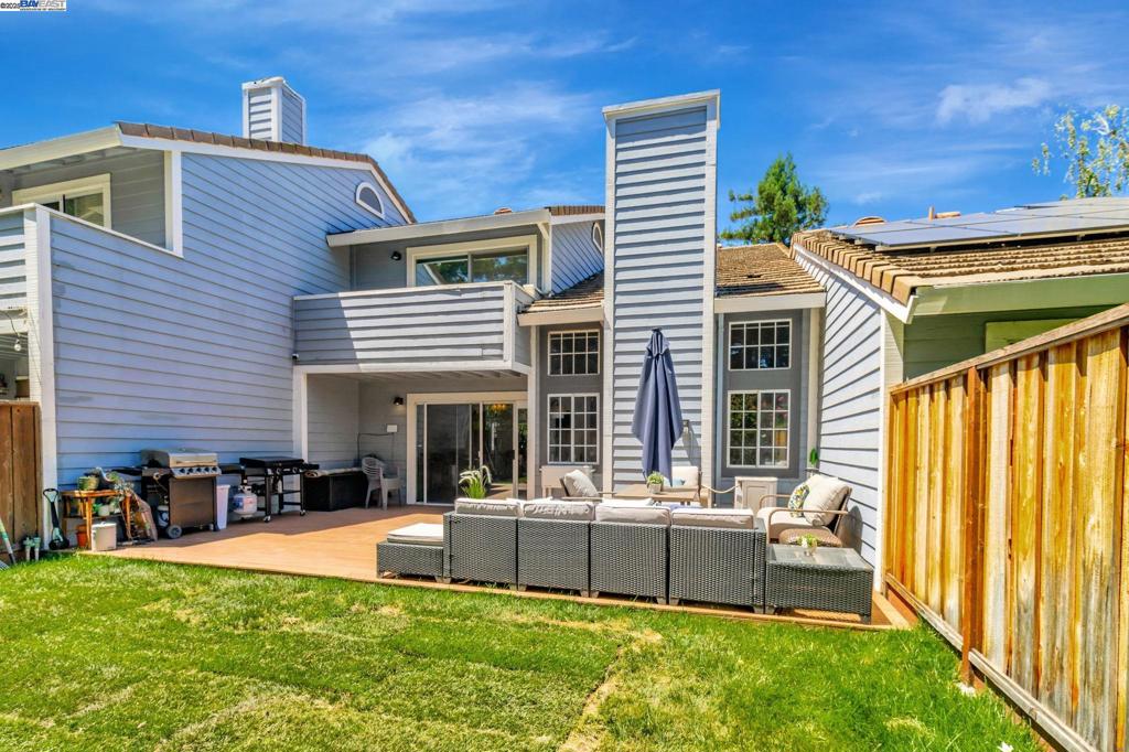 PORTOLA GLEN - Residential