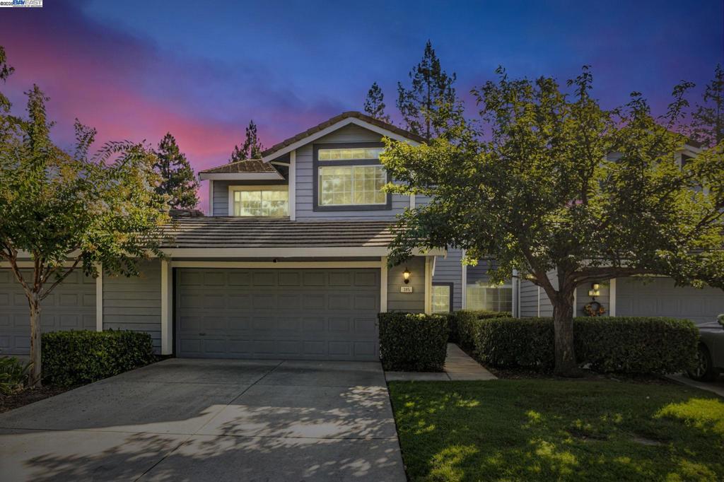 PORTOLA GLEN - Residential