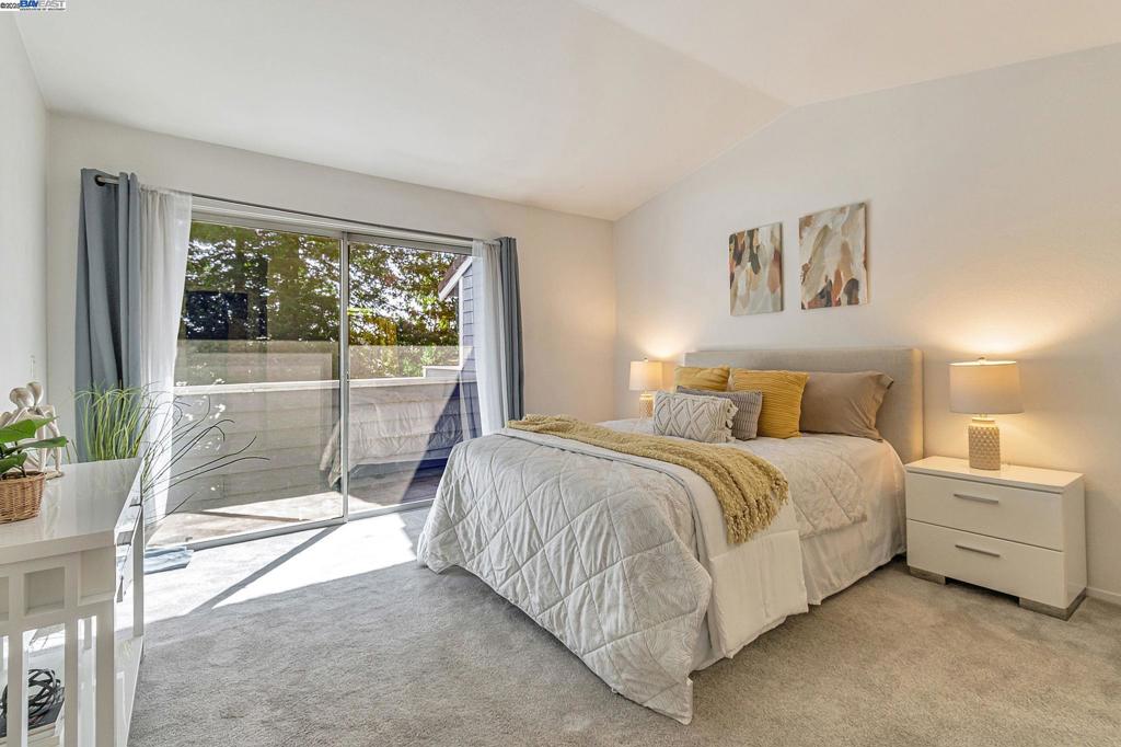 PORTOLA GLEN - Residential