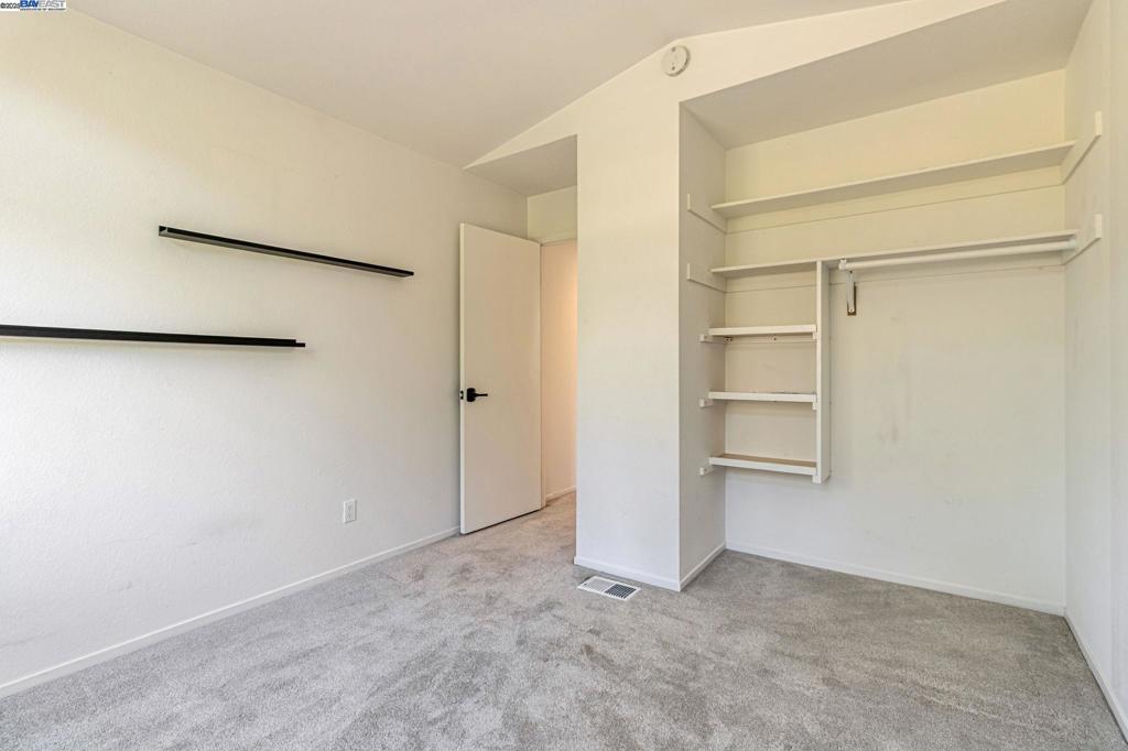 PORTOLA GLEN - Residential