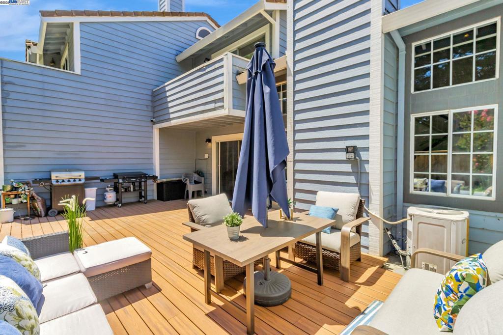 PORTOLA GLEN - Residential