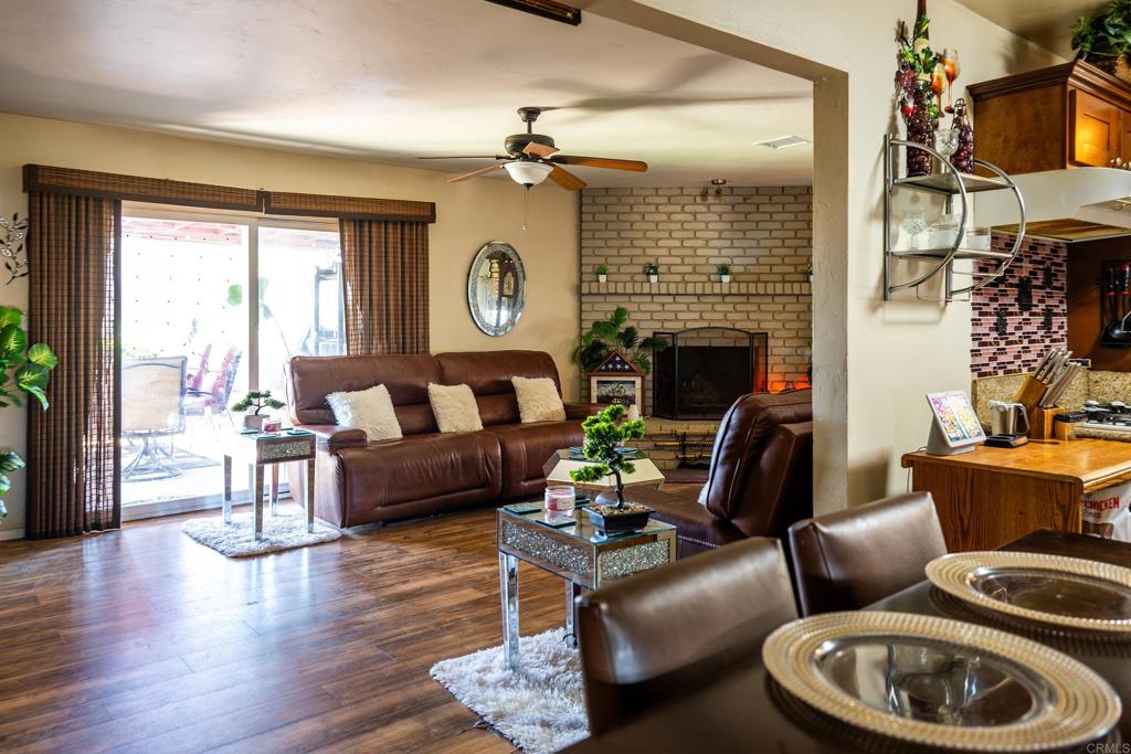 7121 Skyline DR