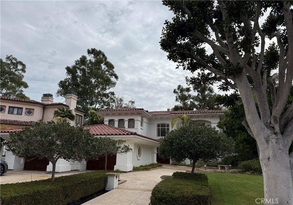 20 Pelican Point