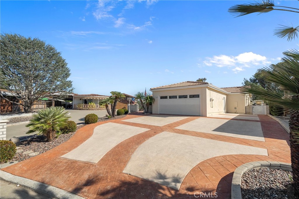 38190 Camino Cinife